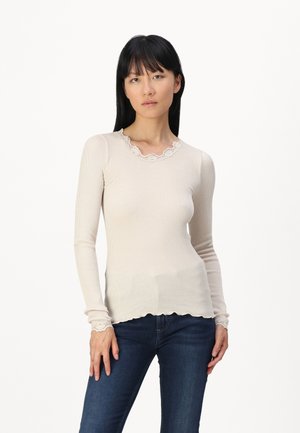 BABETTE REGULAR  - Langærmet T-shirt - beige