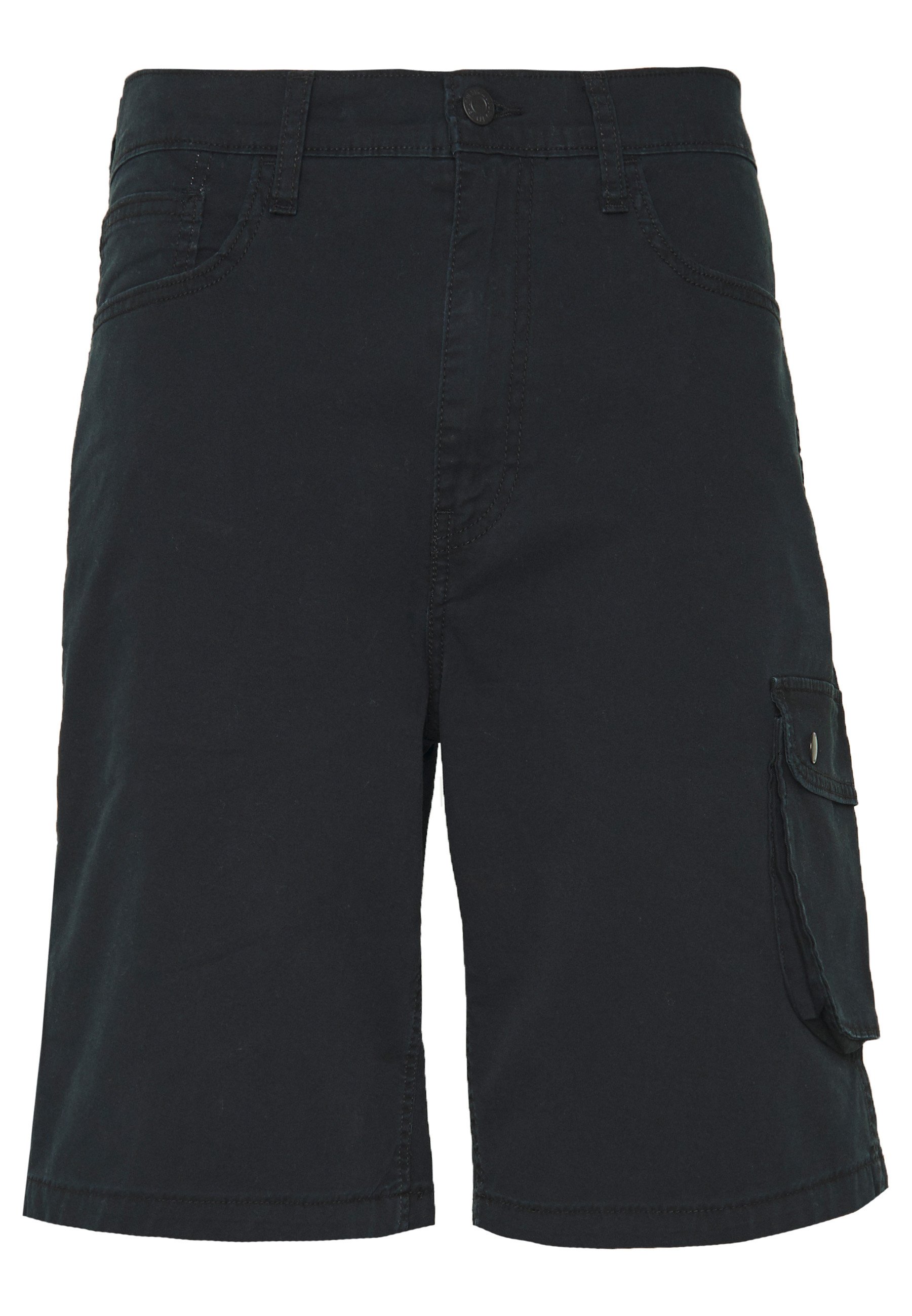 levi white cargo shorts