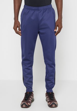 - Spodnie treningowe