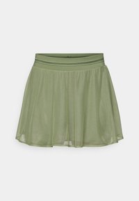 Falda verde claro, transparente, con un diseño suave y fluido y una cintura elástica. Presenta una textura sutil y tela en capas para mayor movimiento.