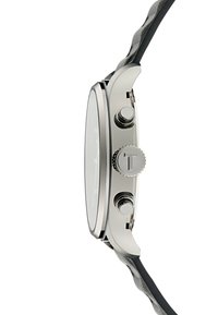 Orologio cronografo in tonalità argento con cassa lucida, doppi pulsanti, cinturino in pelle nera texturizzata e quadrante rotondo liscio.
