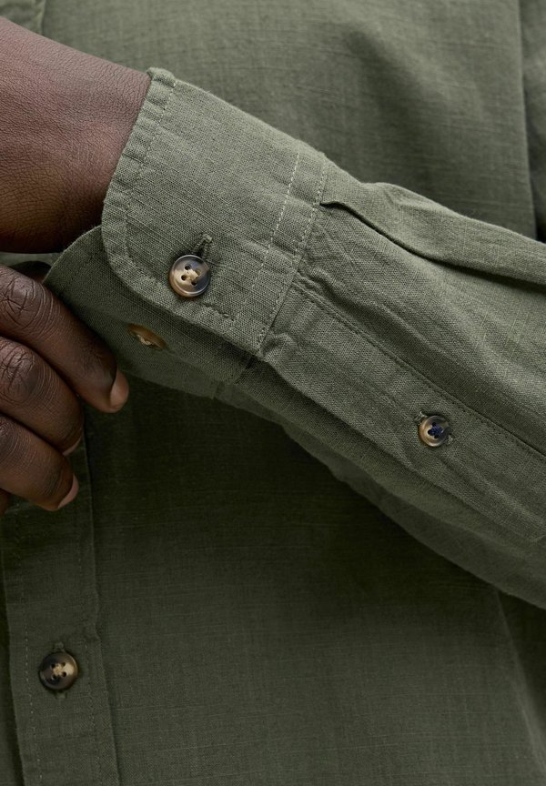 COMFORT FIT - Shirt - beetle4