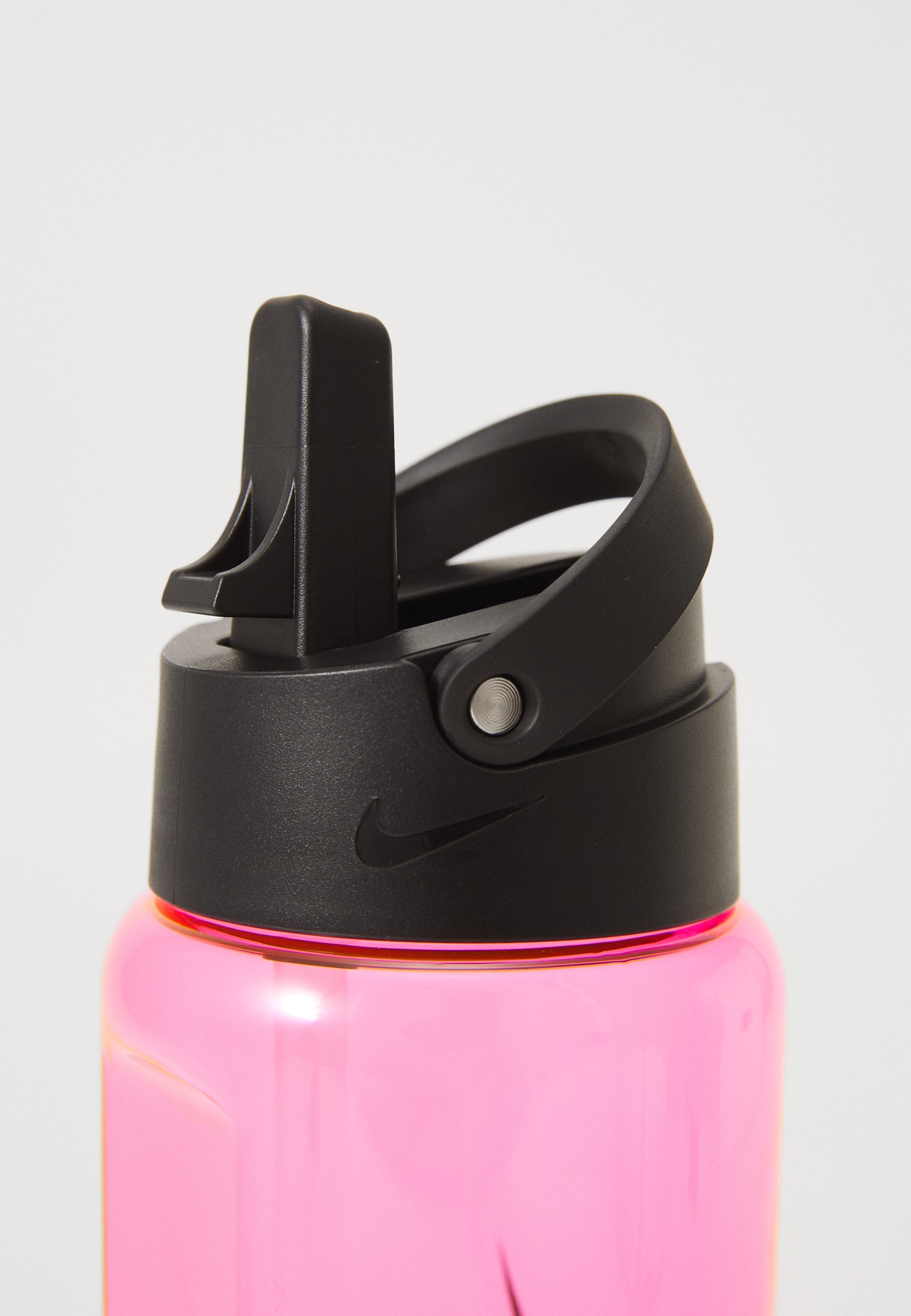 nike drink bottle straw
