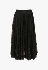 Vybráno, pitch black