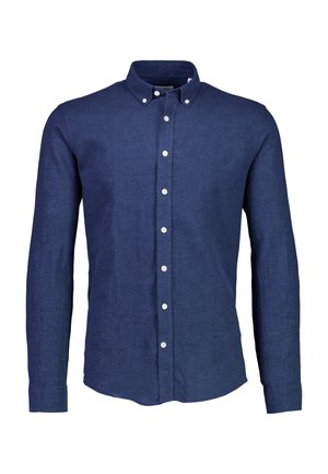 Camisa de manga larga azul marino de tejido texturizado que presenta un cuello abotonado y botones blancos en la parte delantera. Corte entallado con dobladillo curvado.