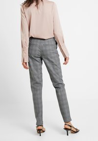Selected Femme Tall Chinos - grey