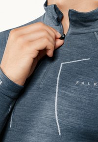 FALKE WOOL-TECH HIGH ZIP NECK COLD TO VERY COLD TEMPERATURES - Maglietta intima - capitain