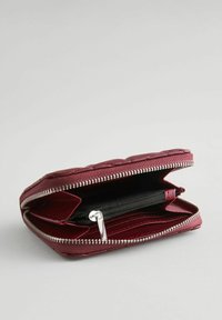 Next MINI - REGULAR FIT - Punge - red quilted