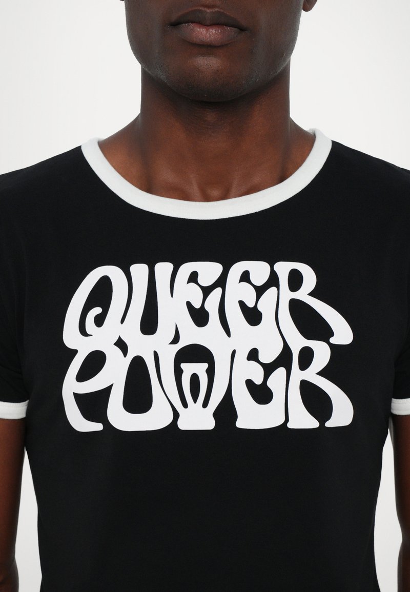 Ludovic de Saint Sernin QUEER POWER UNISEX - T-shirt con stampa - black