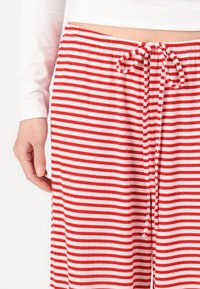 Gina Tricot STRIPED SOFT TROUSERS - Nadrágok - white/red
