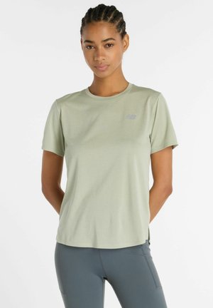 Hellgrünes, kurzärmeliges Sport-T-Shirt mit rundem Ausschnitt und strukturiertem Stoff. Verfügt über ein kleines Logo auf der Brust.