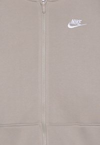 Nike Sportswear CLUB UNISEX - Džemperis su gobtuvu - college grey/white