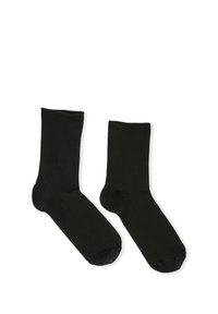 Schwarze Baumwollsocken mit glatter Textur, in mittlerer Höhe bis zur Wade und einem einfachen, nahtlosen Design. Geeignet für legere oder formelle Anlässe.