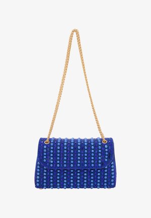 Geantă din material textil albastru, cu curea din lanț aurit, având striații texturate și embellishments circulare albastre pe un design structurat.