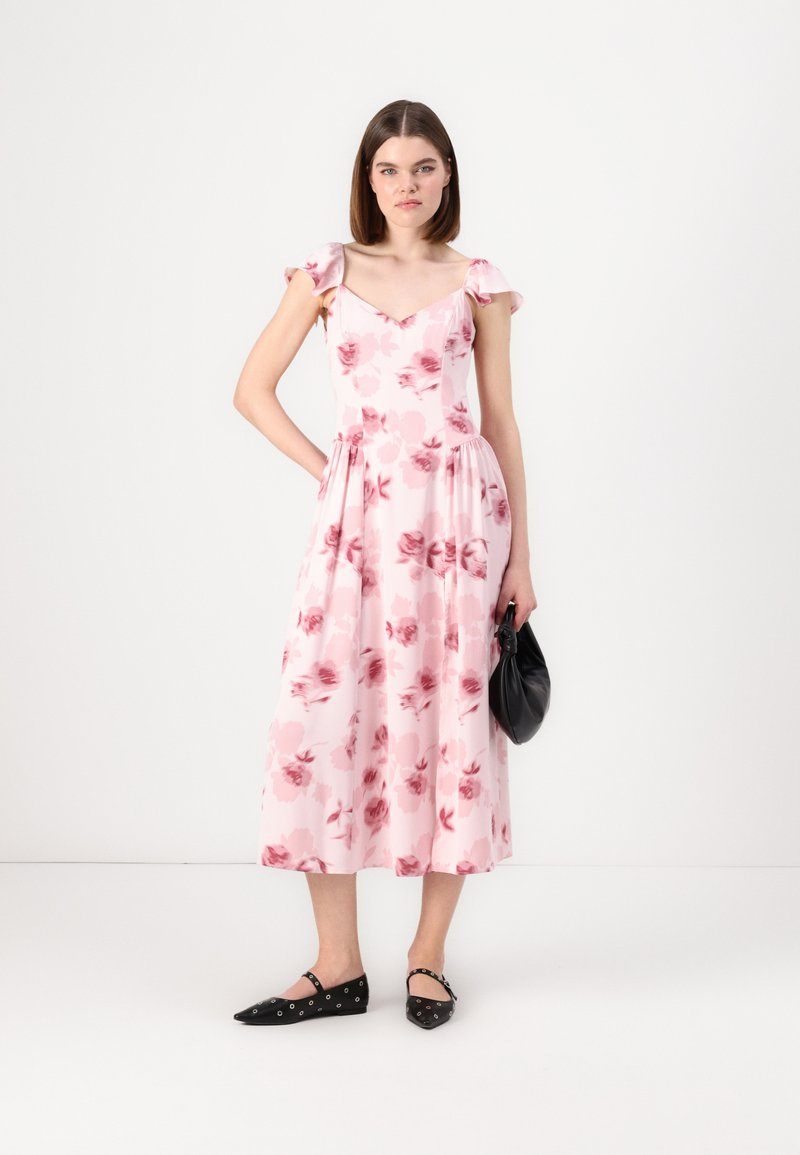 abercrombie flutter sleeve midi dress Abercrombie & Fitch flutter sleeve dipped waist maxi gown dress in pink floral