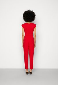 WAL G. SHORT SLEEVE JUMPSUIT - Macacão - red
