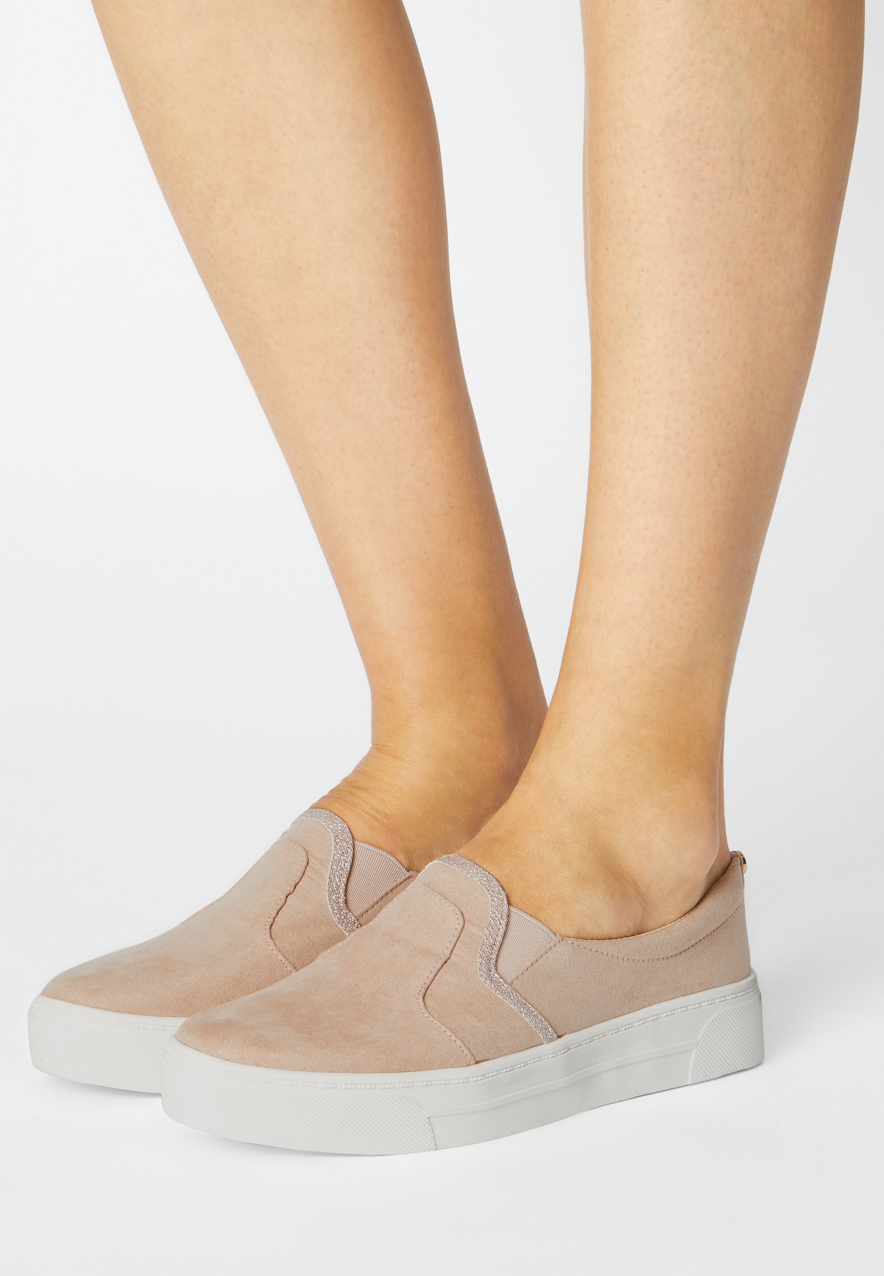 dune nude trainers