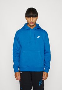 Nike Sportswear SPORTSWEAR CLUB FLEECE - Sweatshirt com capuz - dark marina blue/white