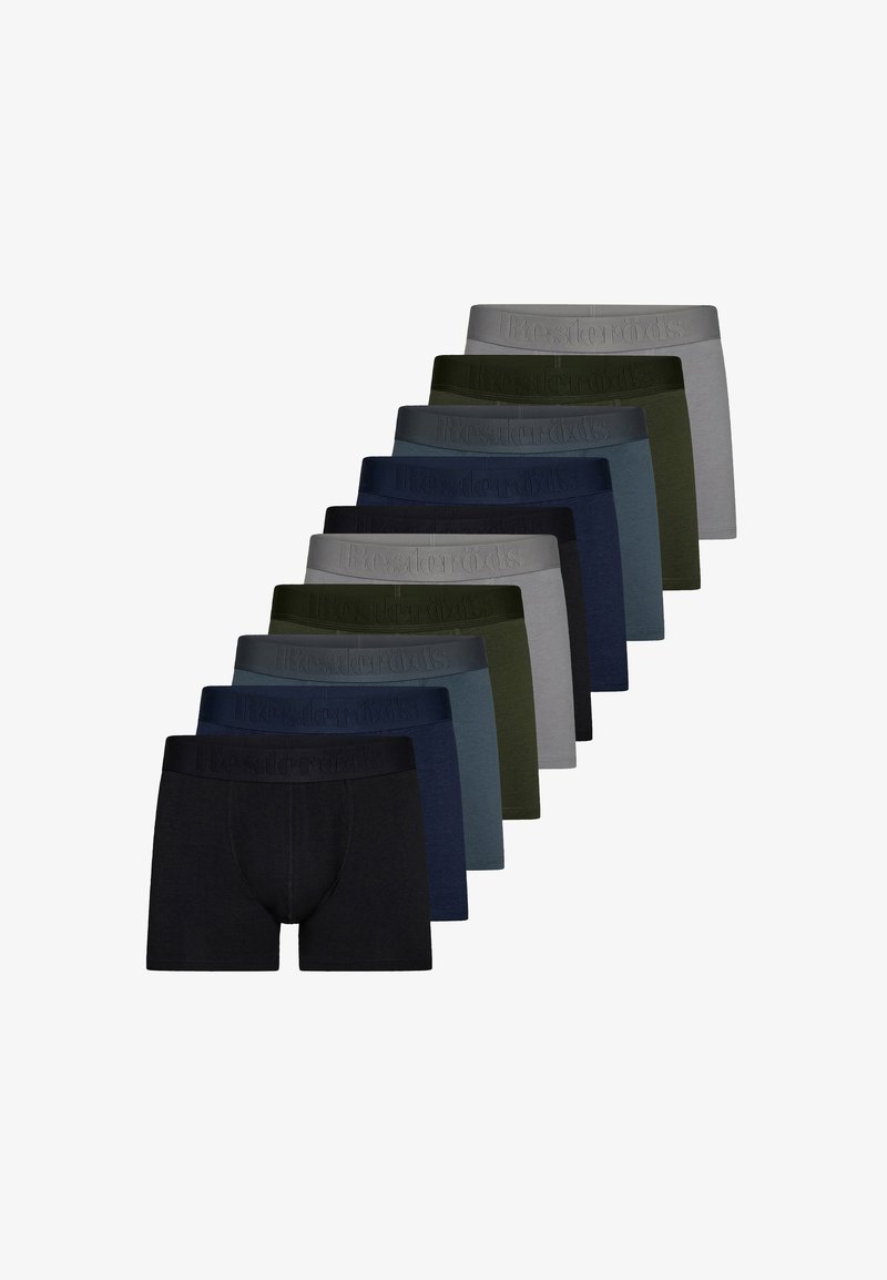 Set mit zehn Boxershorts in verschiedenen Farben: Schwarz, Dunkelblau, Dunkelgrün, Grau und Hellgrau. Jede hat ein geprägtes Logo am Bund.