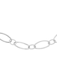 Zilveren metalen ketting met afwisselend gladde en gedraaide ovale schakels, die een textuurcontrasterend ontwerp creëren.