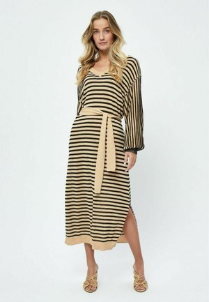 PEPPERCORN MATHILDA V-NECK BALOON SLEEVE - Pletené šaty - black stripe