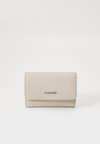 MUST SMALL TRIFOLD ZIP - Portafoglio - chateau