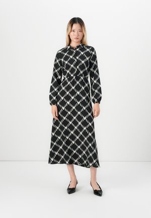 VMGINAS BETINE SHIRT DRESS WVN - Blusenkleid - black