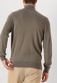 Grau, langärmliger Pullover mit stehendem Kragen, gerippten Bündchen und Saum; weiches, strukturiertes Material, taillierte Passform.