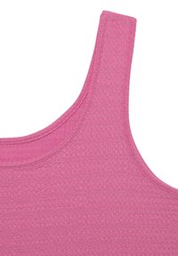 Roze sportieve tanktop met een textuurpatroon, brede banden en een ronde halslijn, gemaakt van een zachte, ademende stof.