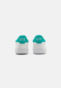 EA7 Emporio Armani UNISEX - Tenisice - white/spectra green