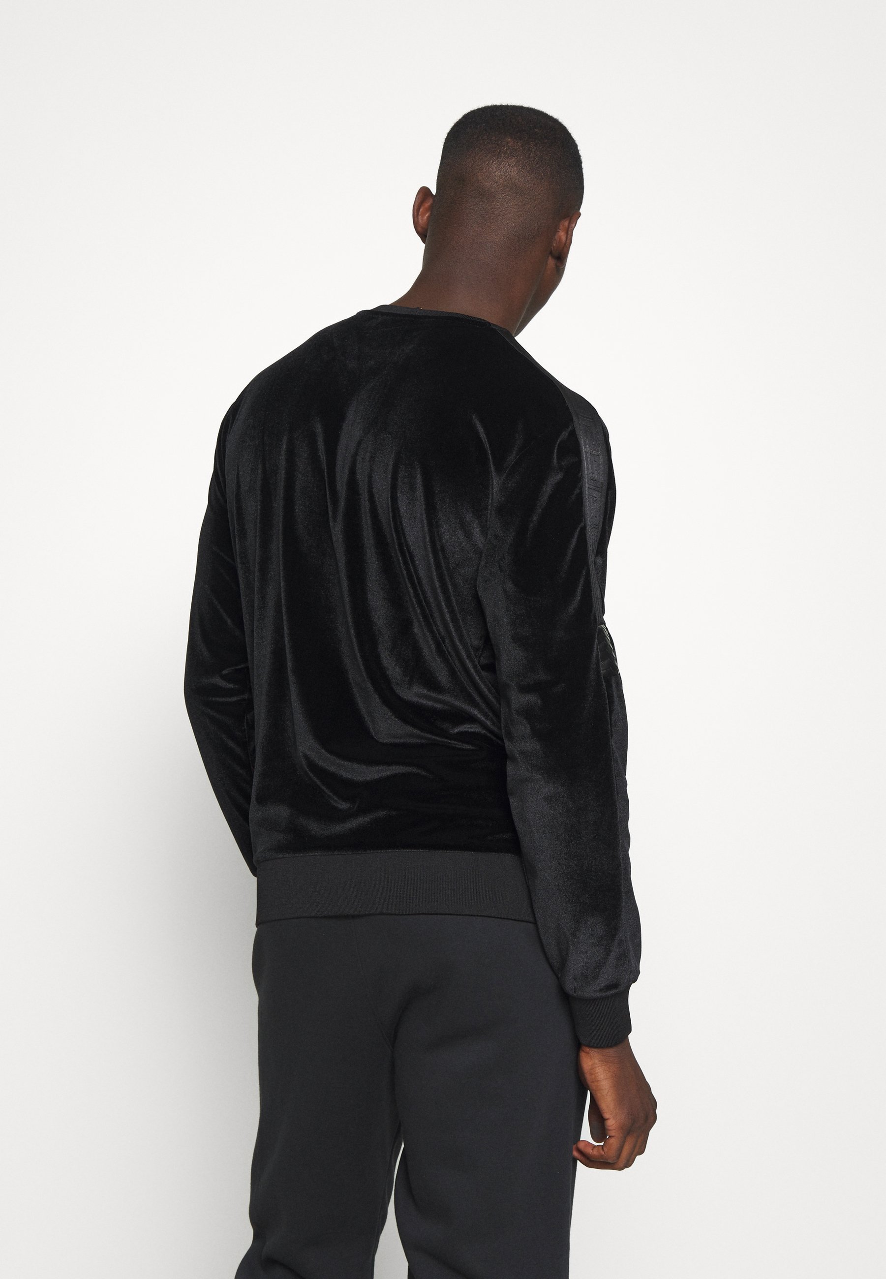 Glorious Gangsta MARENOCREW Sweatshirt black Zalando.at Glorious Gangsta MARENOCREW Sweatshirt black Zalando.at