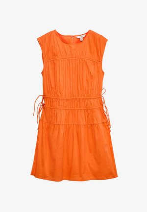 Lyseorange ærmeløs kjole med rund halsudskæring, indsamlet talje med justerbare sidesnøringer og en knælængde A-line nederdel.