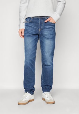 Diesel Jeans a sigaretta - 01