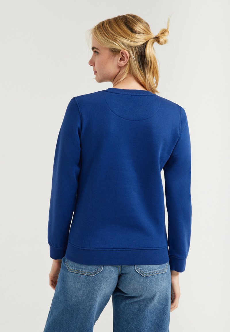 royal blue crewneck