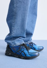 GEL QUANTUM UNISEX - Sapatilhas - lapis lazuli blue/black