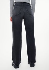 Greenpoint - Jeansy Straight Leg