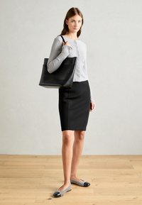 Kennel + Schmenger LOLA - Klassischer Ballerina - schwarz/stone