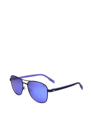 Occhiali da sole eleganti con montatura nera e lenti specchiate blu, caratterizzati da naselli regolabili e aste leggermente curve viola e nere.