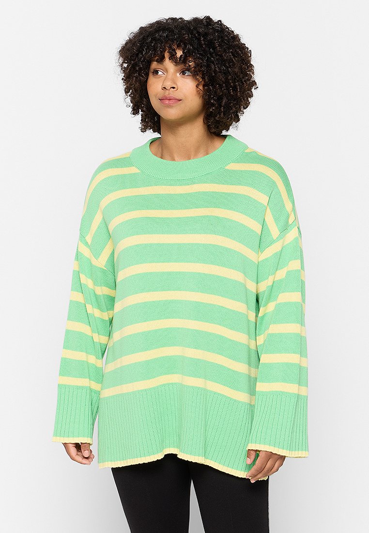 ONLY Carmakoma Trui groen