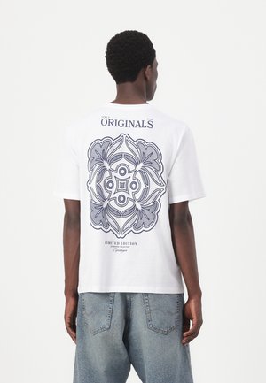 JORDIA GRAPHIC BACK TEE  - T-shirt print - bright white