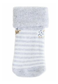 Weiche, grau-weiße, gestreifte Babysocke mit dicker, umgeschlagener Bündchen und kleinen Tiermustern nahe der Oberkante.