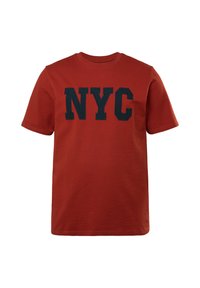 Červené bavlněné tričko s krátkými rukávy, na přední straně s velkým námořnickým písmem "NYC". Texturovaná látka a standardní design s kulatým výstřihem.