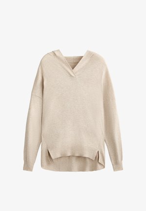 Beige gebreide trui met een v-hals, oversized pasvorm, lange mouwen, zijslits en ribgebreide manchetten en zoom. Zachte textuur, casual ontwerp.