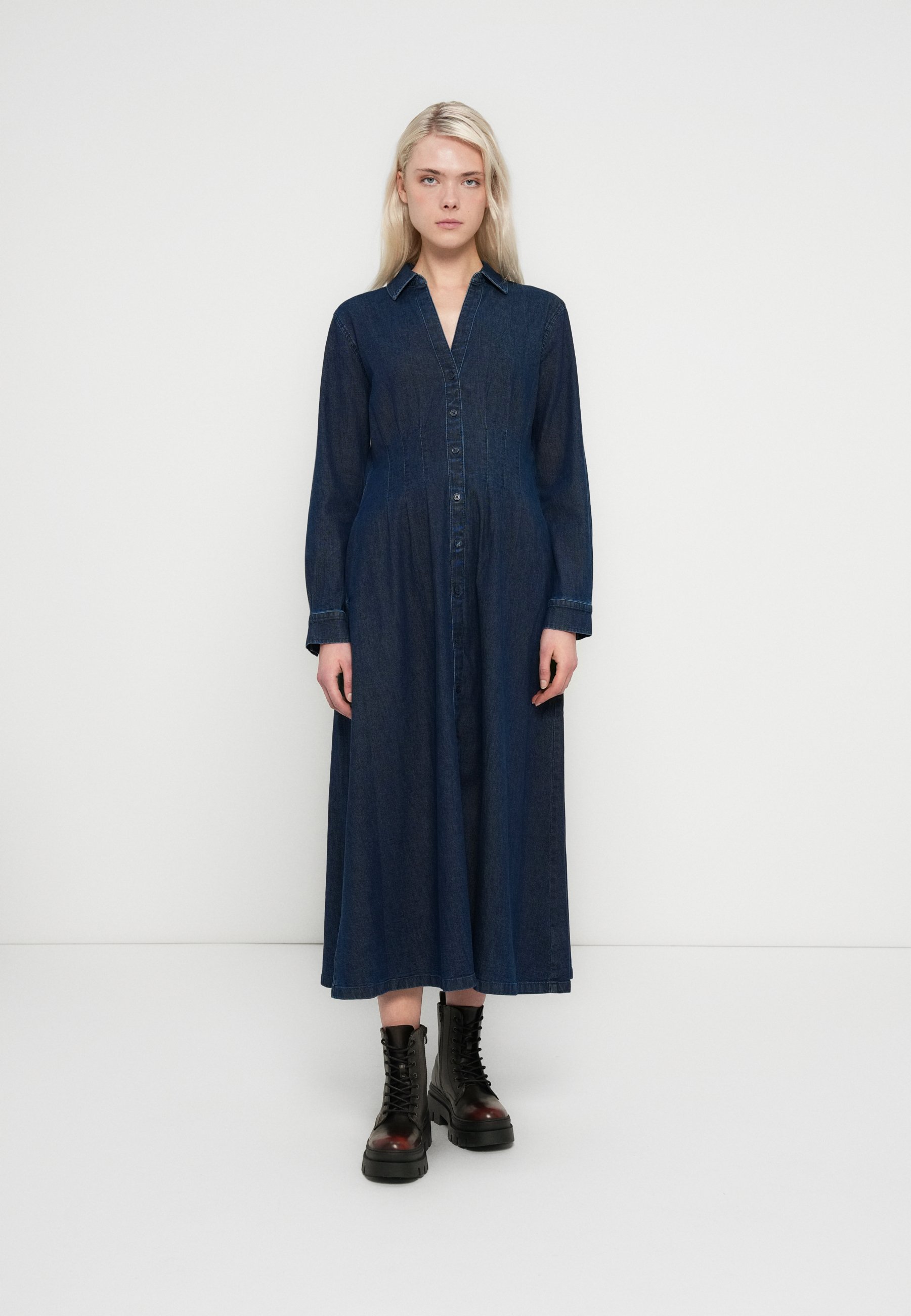 GAP PINTUCK MAXI - Denim dress - dark wash indigo/dark-blue denim - Zalando GAP PINTUCK MAXI - Denim dress - dark wash indigo/dark-blue denim - Zalando