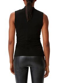 comma MIT RAFFUNG - Top - schwarz