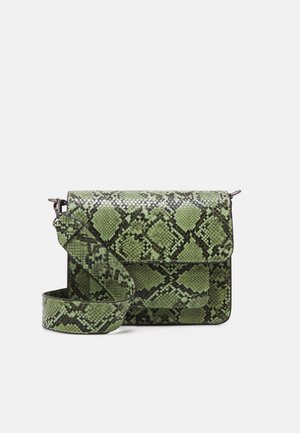 CAYMAN POCKET SHELL - Across body bag - reeboot green