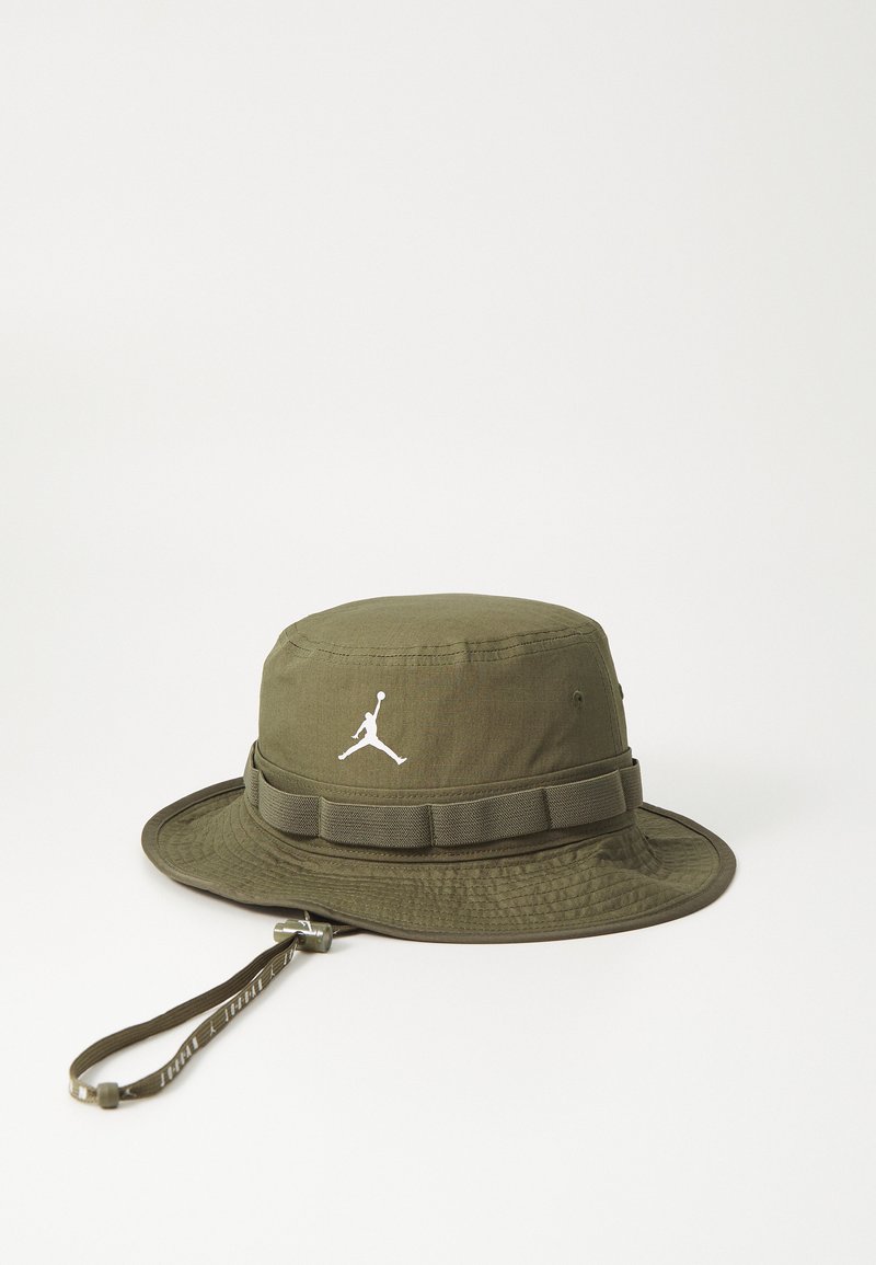 Jordan APEX BUCKET JUMPMAN - Hat - medium olive/medium olive/sail