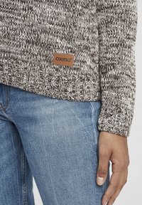 Oxmo OXPHILADELPHIA - Chaqueta de punto - coffee bea