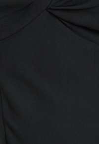 Non selezionato, black