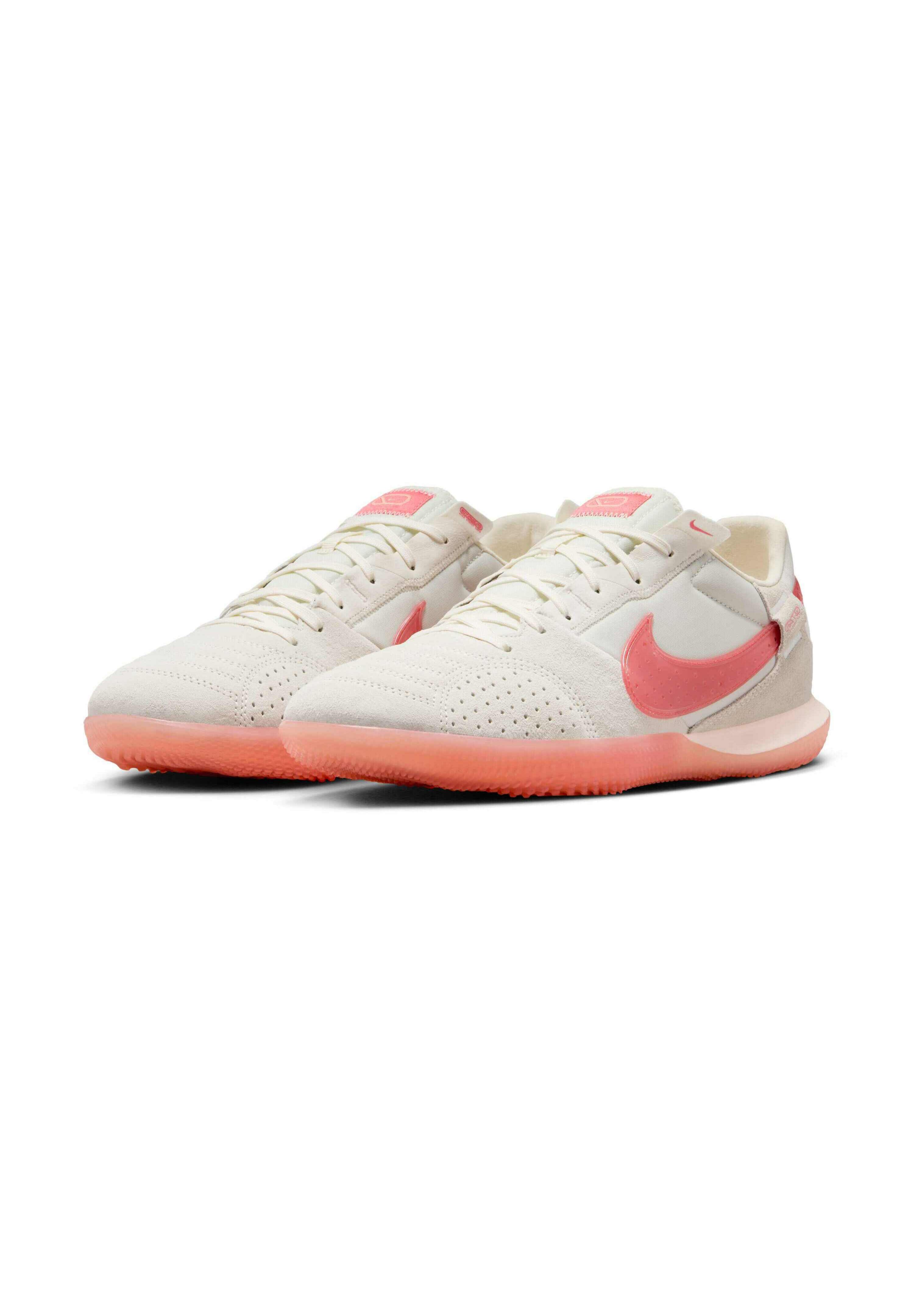 Nike Performance STREETGATO - Turf football boots - pale ivory